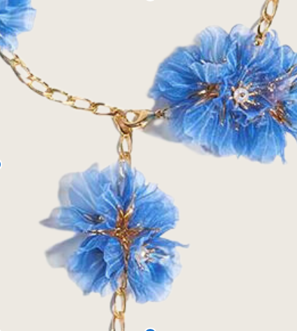 Lionette Vence Flower Necklace